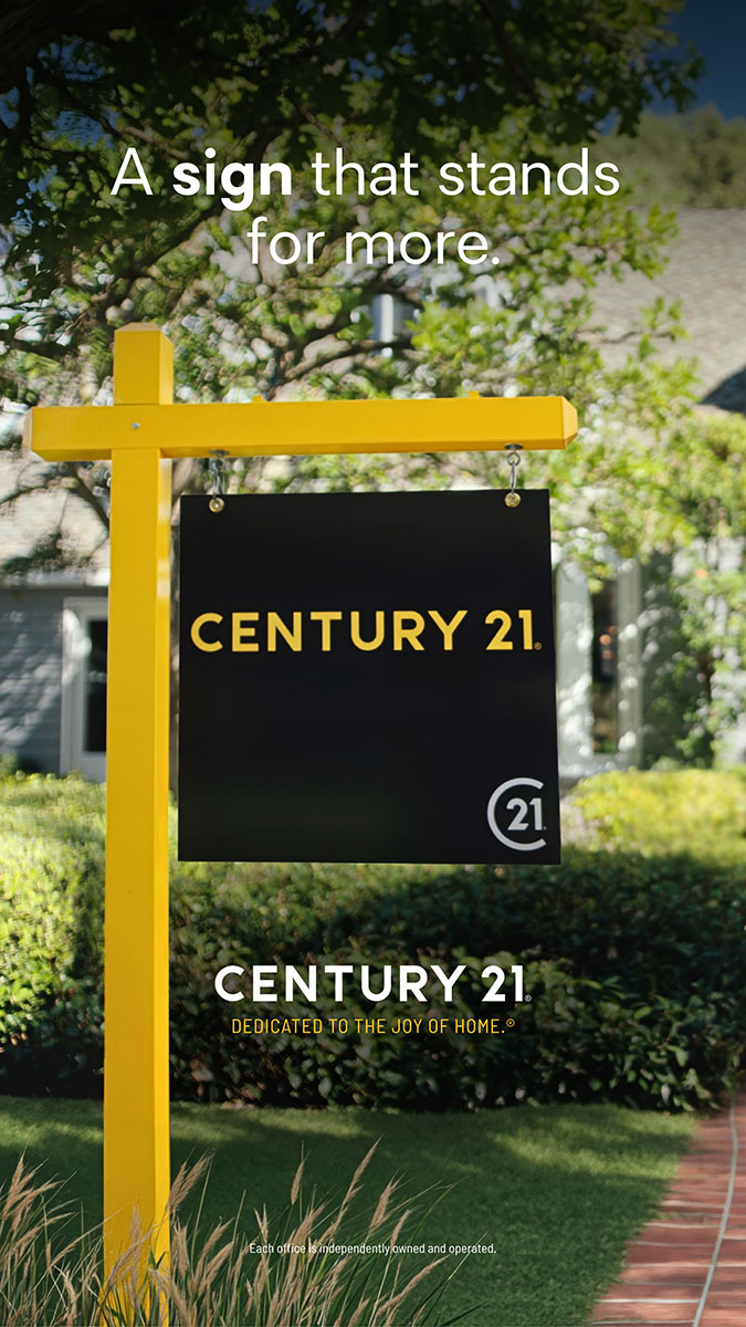 Jennifer Bohinski Realtor - Century 21 Select Group in Lake Harmony, PA