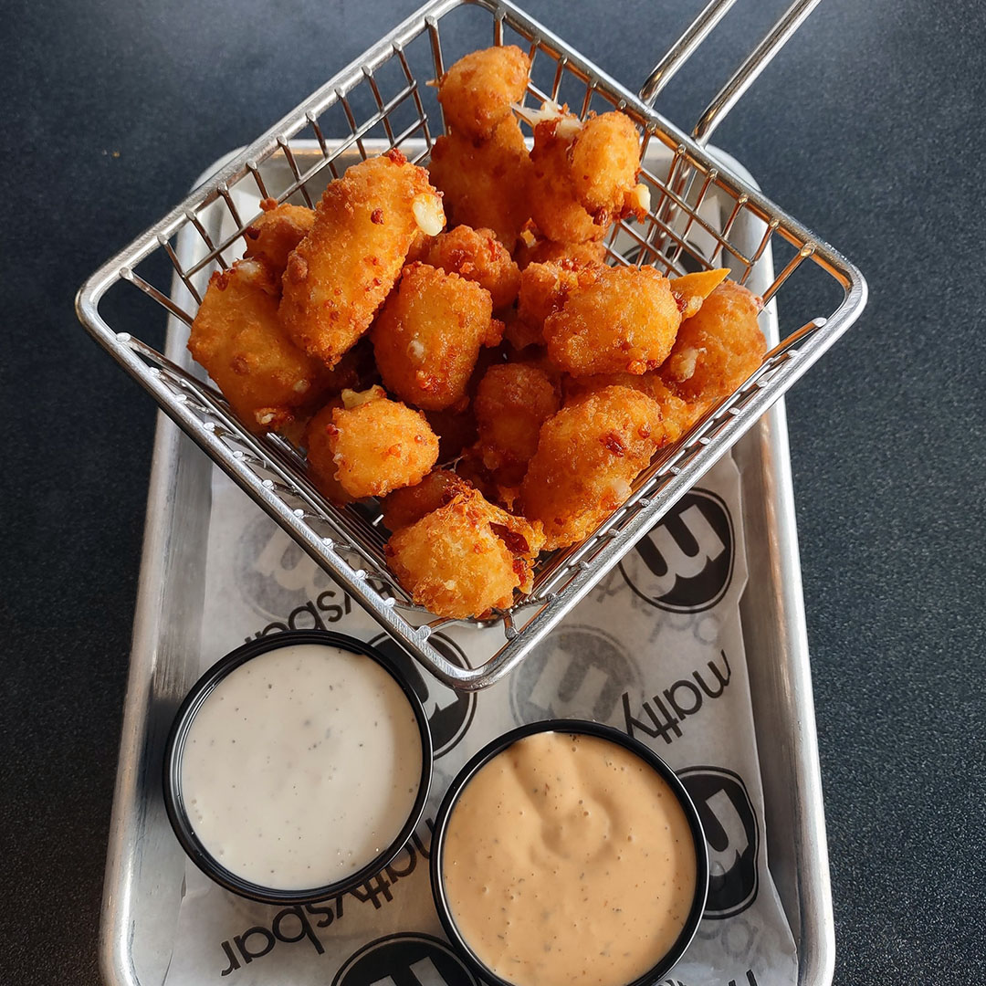 Matty's Bar & Grille in New Berlin, WI (2)