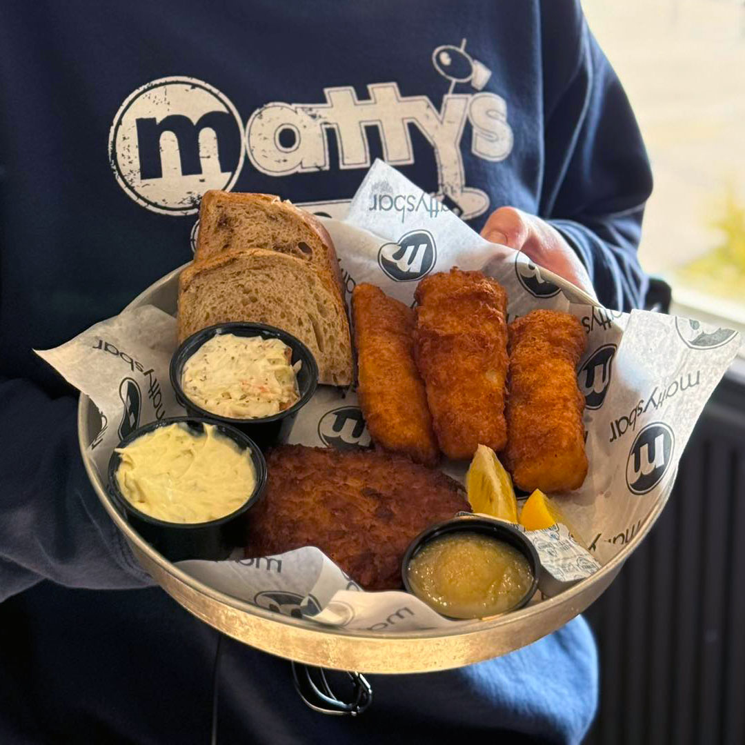 Matty's Bar & Grille in New Berlin, WI (4)