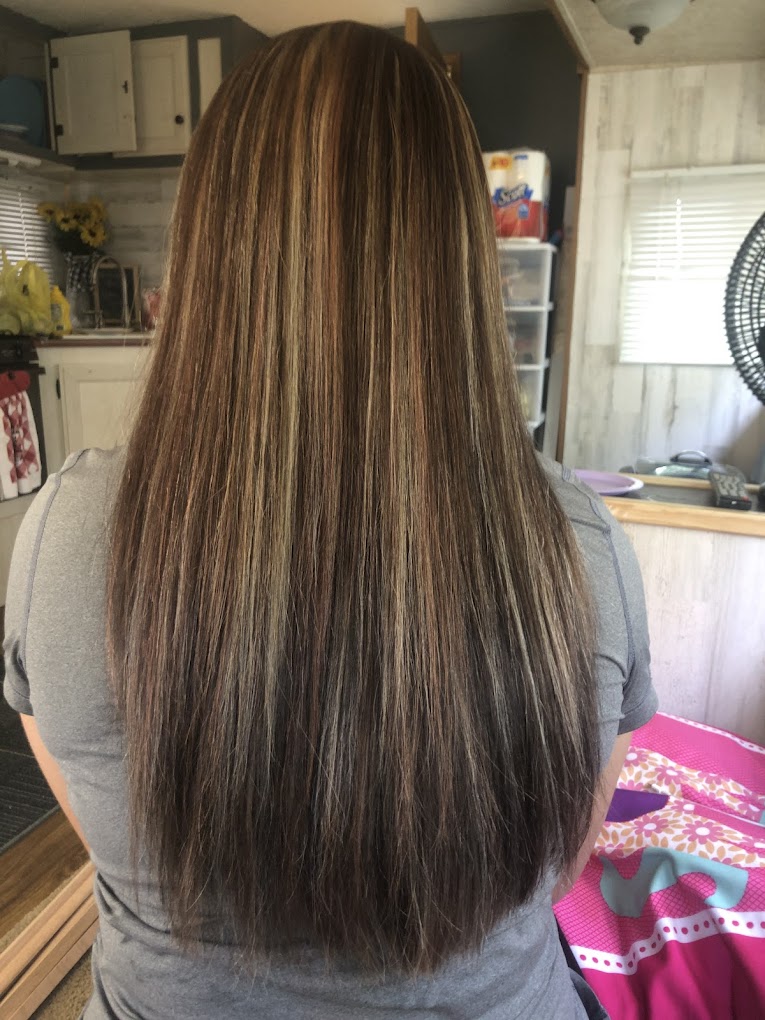 Hometown Roots Salon in Bradford, OH