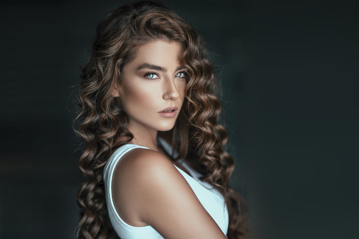 Headlines Salon & Spa in Palos Heights, IL