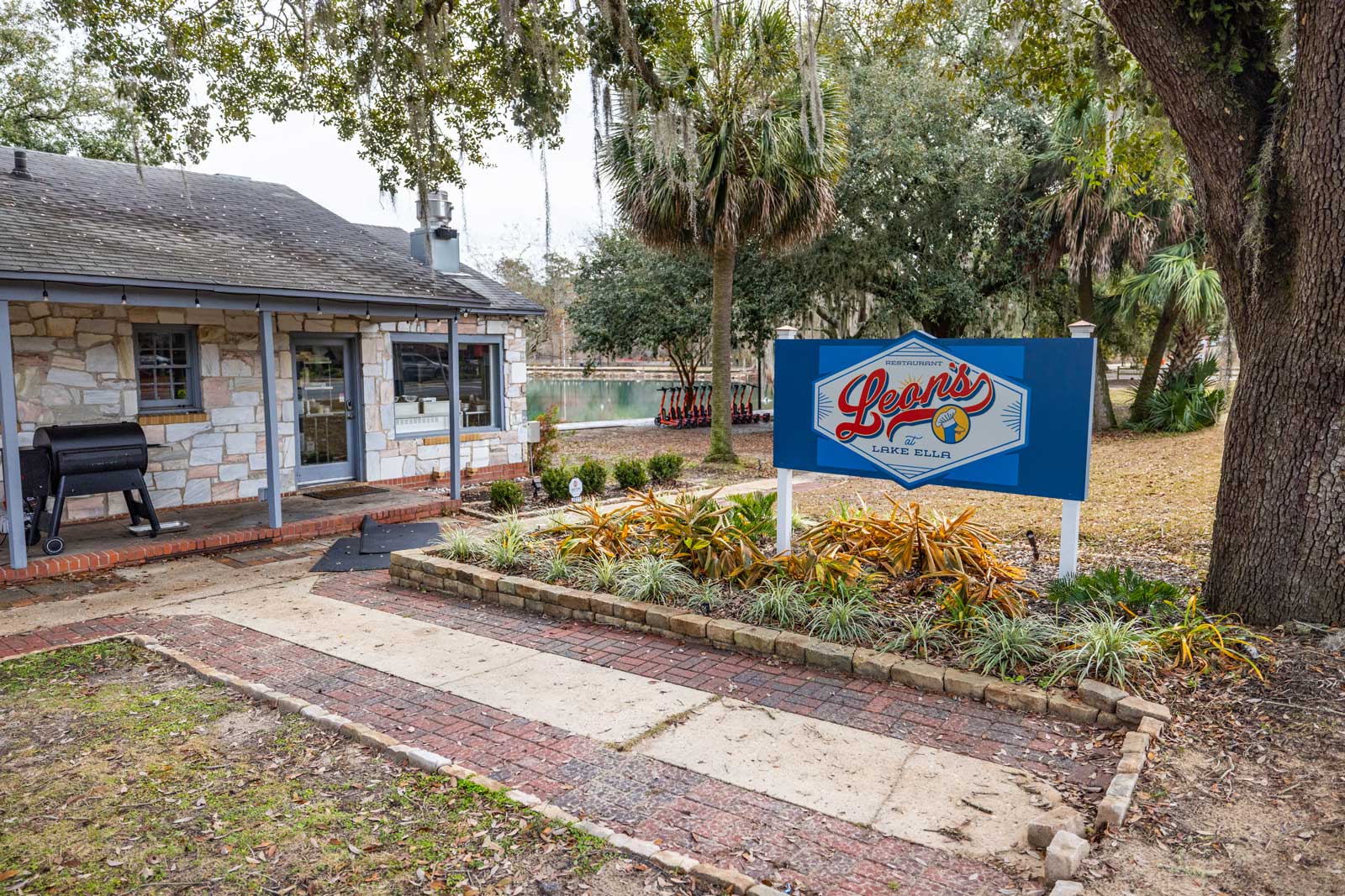 Leon's at Lake Ella in Tallahassee, FL