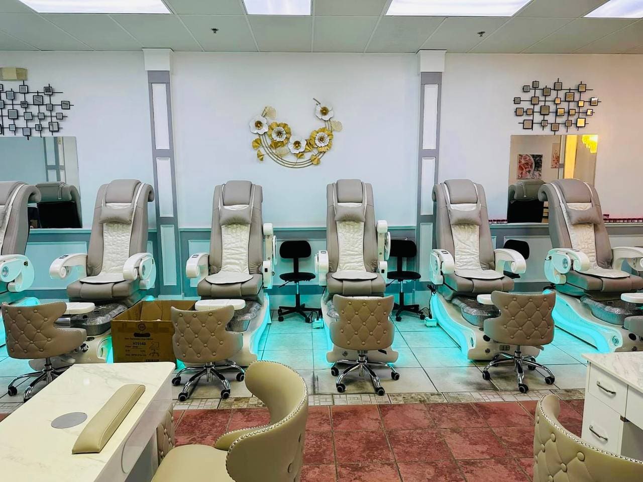 Glamour Nails in Savannah, GA