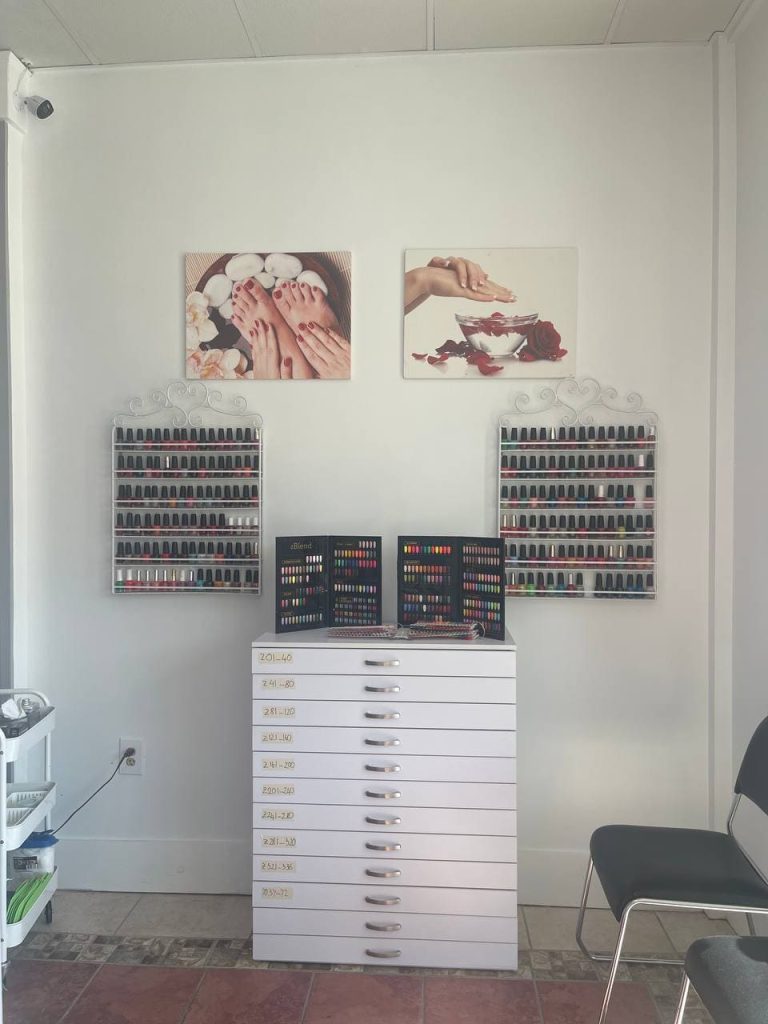 Glamour Nails in Savannah, GA (4)