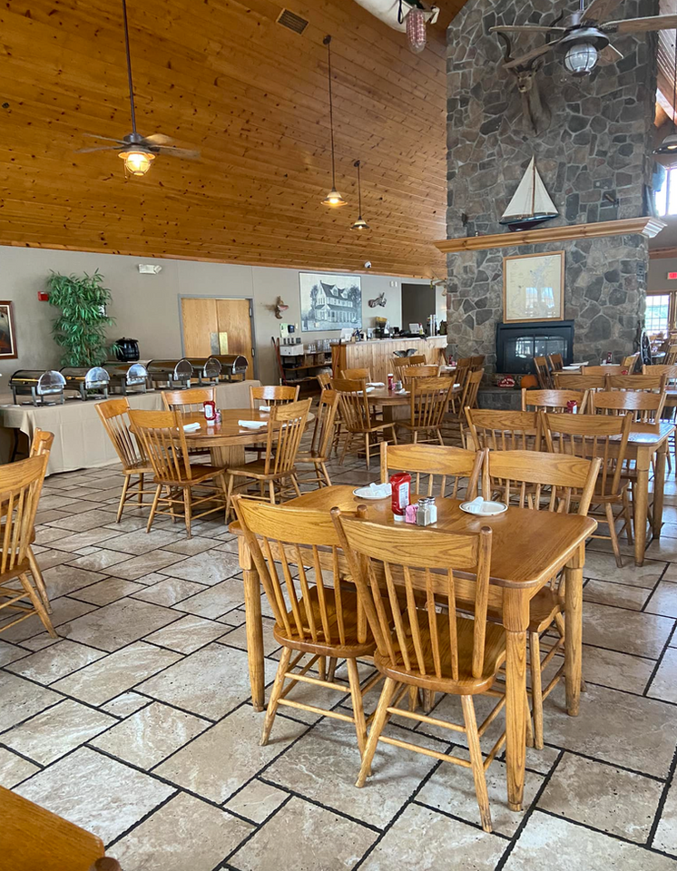Hen House Restaurant in Frostburg, MD (3)