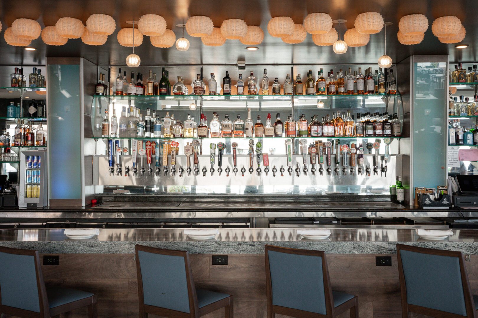 Sea Level Restaurant and Lounge in Redondo Beach, CA