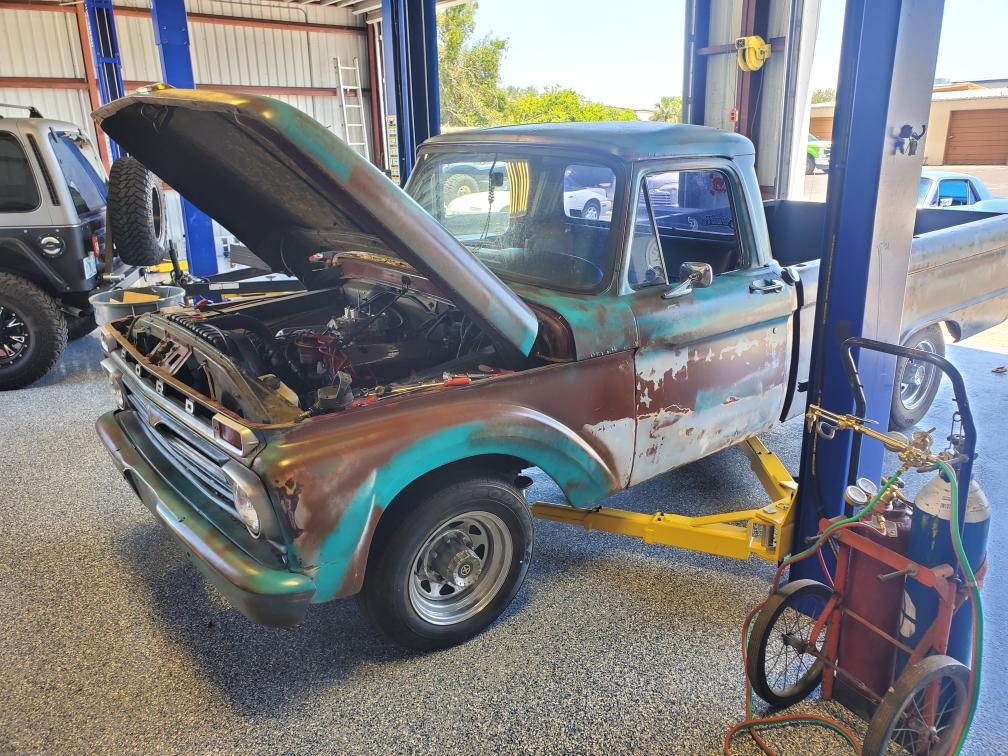 Craig's Twisted Garage in Punta Gorda, FL (5)