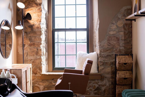 The Lightroom Salon & Co in Bristol, PA (3)