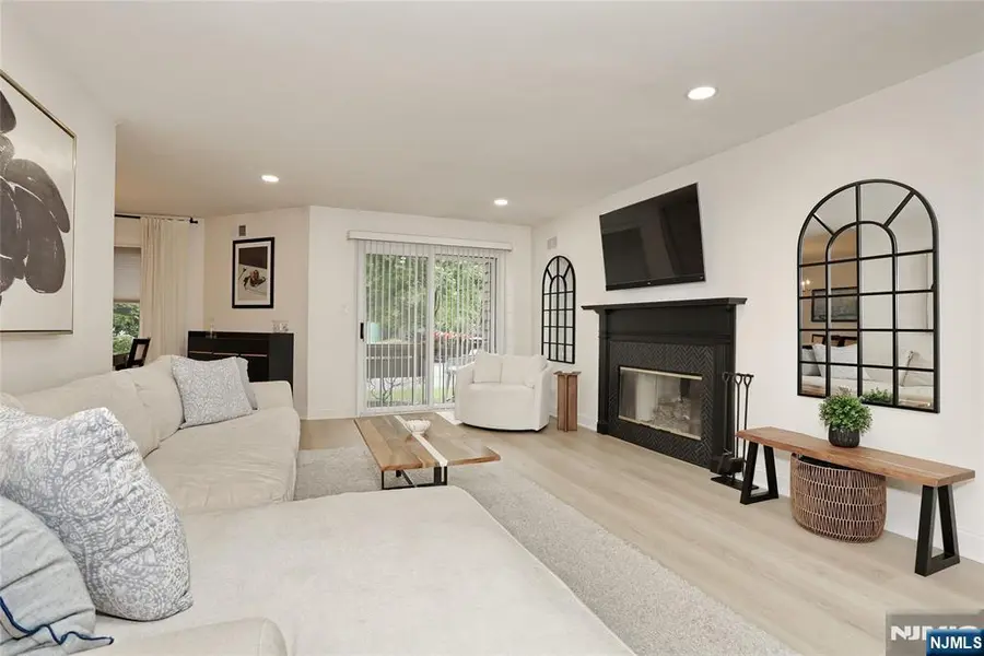 Rob Sago Home Group - New Jersey Realtors in North Brunswick Township, NJ (6)