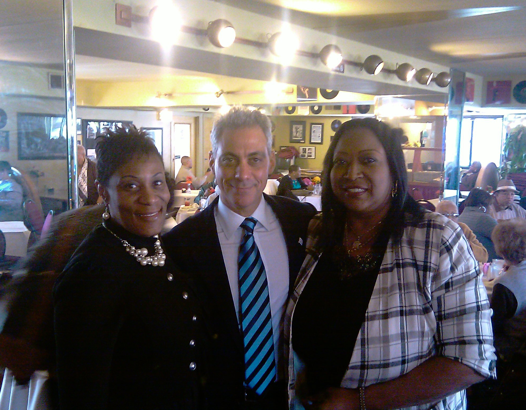 Pearl's Place Restaurant in Chicago, IL (3)