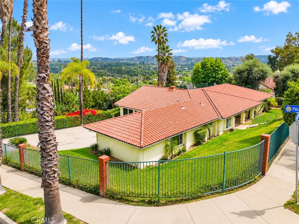 Sonja Coffee Real Estate Re/Max Champions in Upland, CA