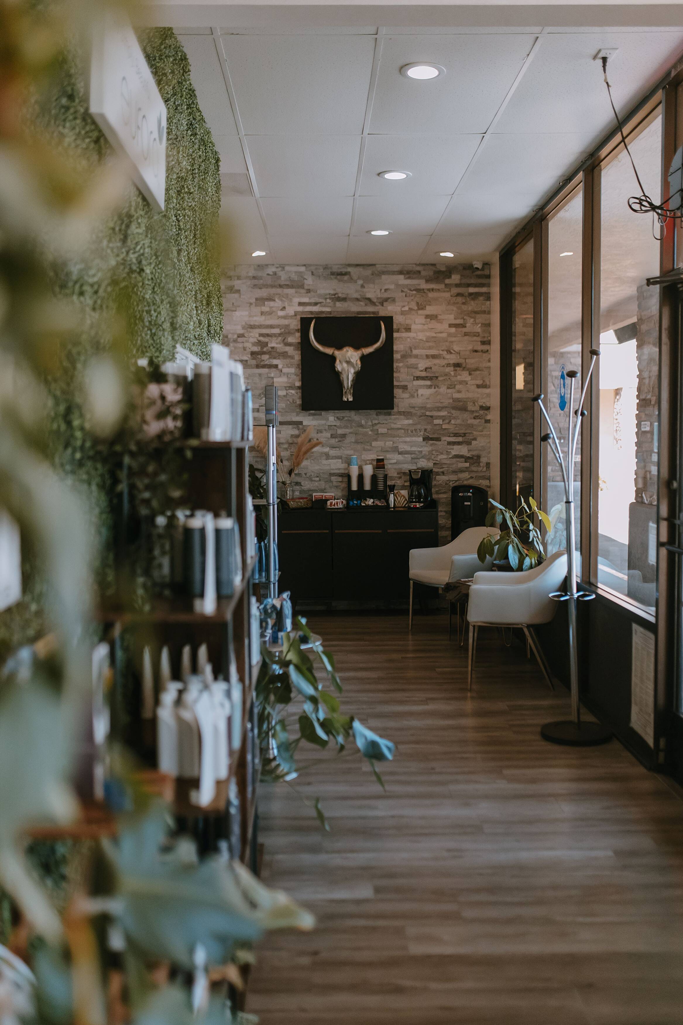 Curl Up & Dye Salon & Permanent Cosmetics in Fair Oaks, CA