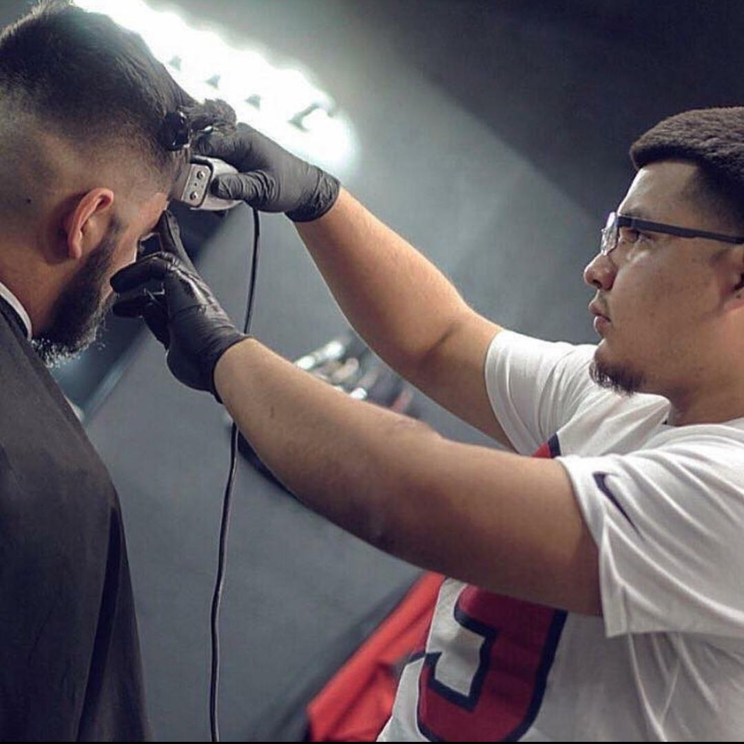 Vanish Barber Lounge in Laredo, TX