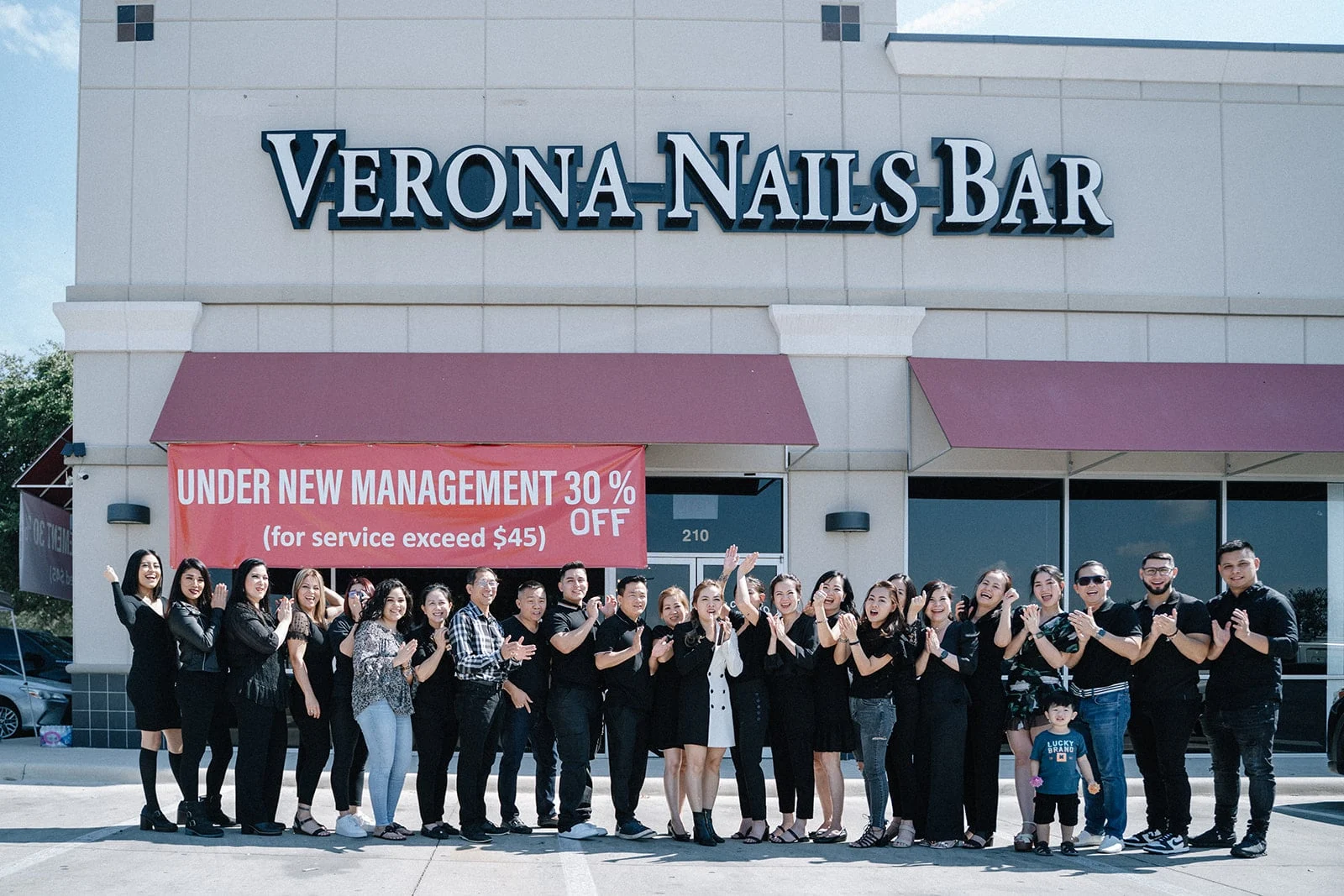 Verona Nails Bar (10% Off First Time Customer) in San Antonio, TX