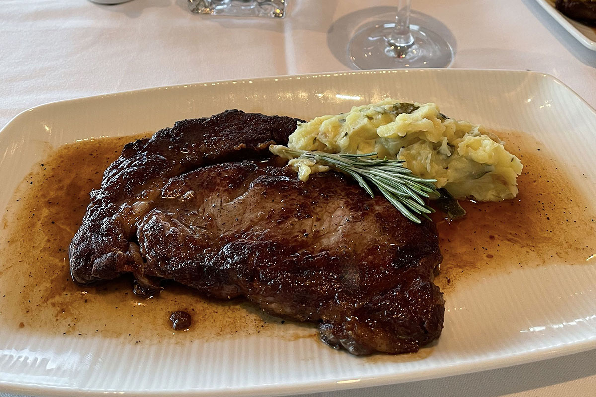 The Caprice Seafood & Steakhouse in Tiburon, CA (6)