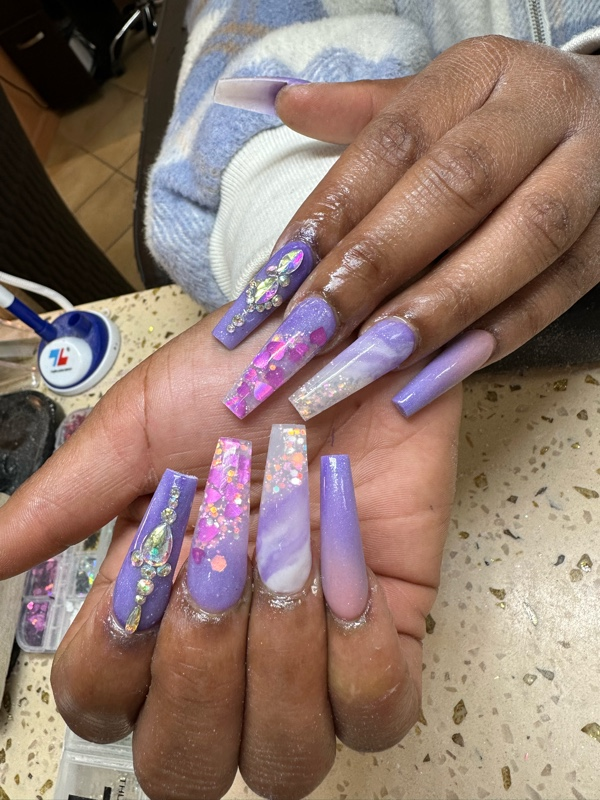 Posh Nail Lounge in Pewaukee, WI (5)