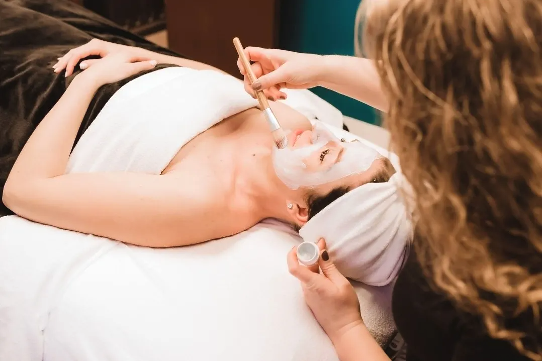 Queen City Salon and Spa in Cincinnati, OH (4)