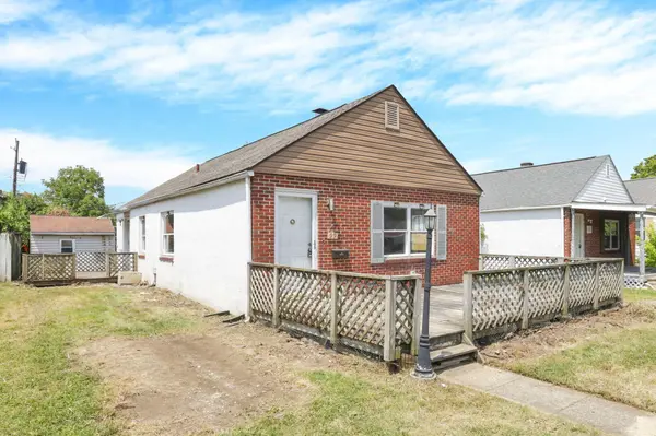 Dylan Knecht- The Apex Group RE/MAX Revealty in Lithopolis, OH (6)