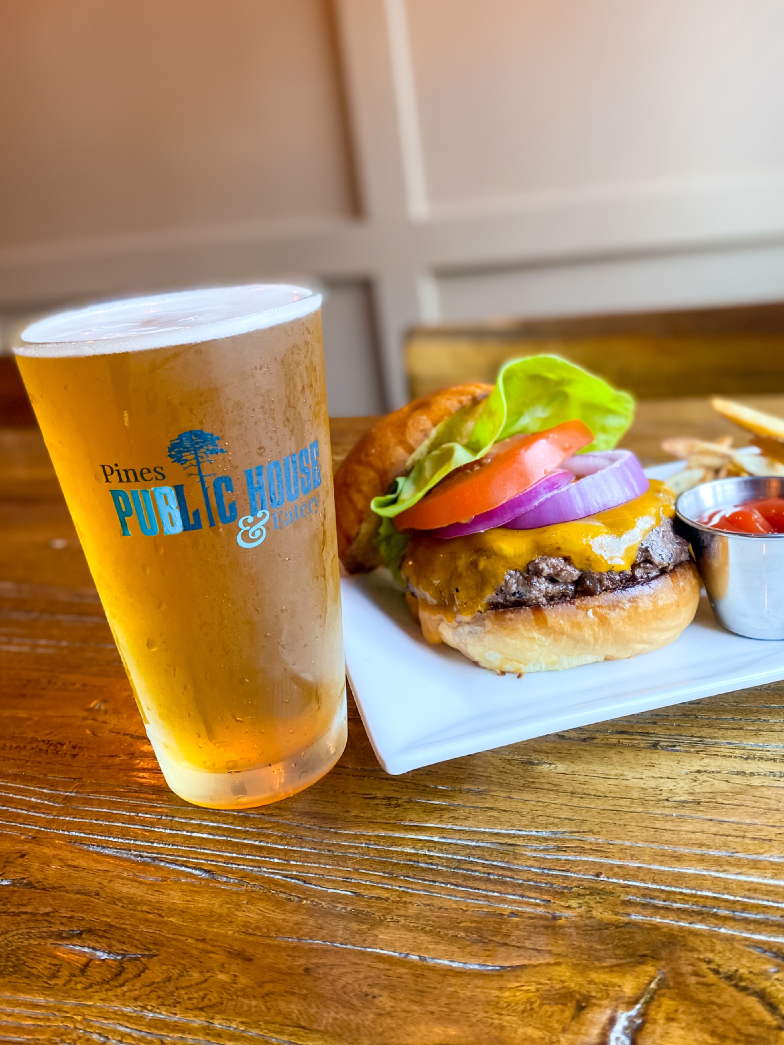 Pines Public House & Eatery in Berlin, MD (4)