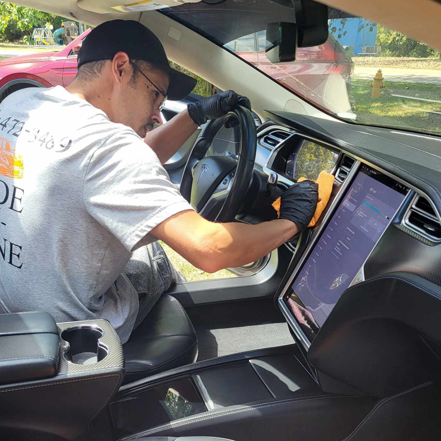 Ride-N-Shine Auto Detailing in Evansville, IN (2)