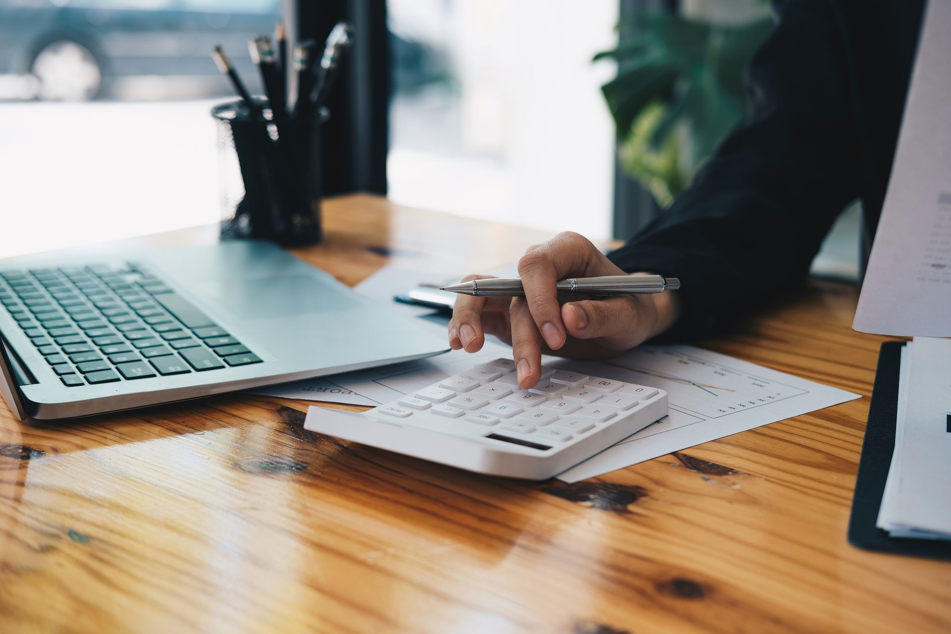 Oatney & Associates Cpa's Inc: Kindron Thomas CPA in Lancaster, OH (2)
