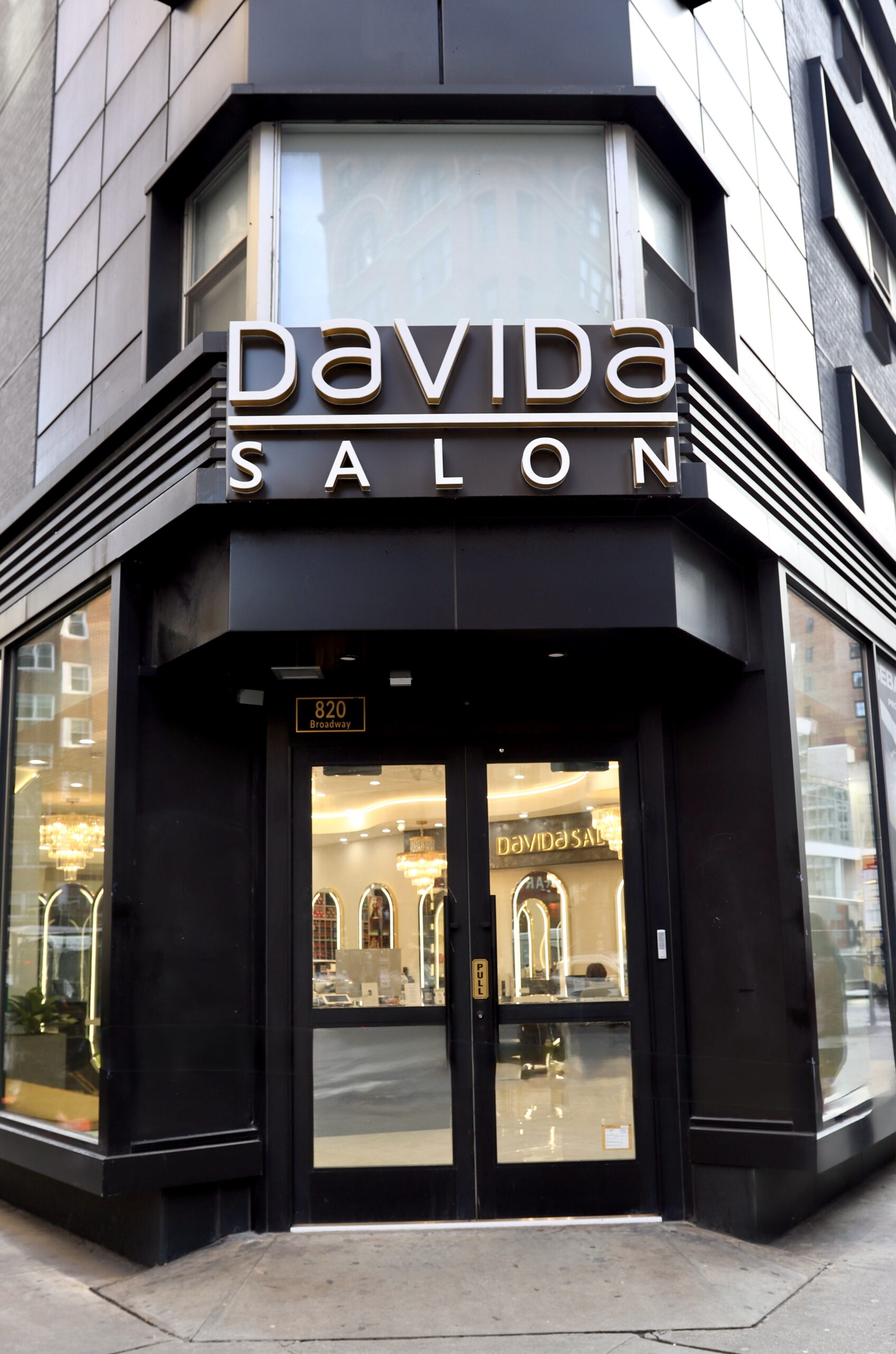 Davida Salon in New York, NY (6)