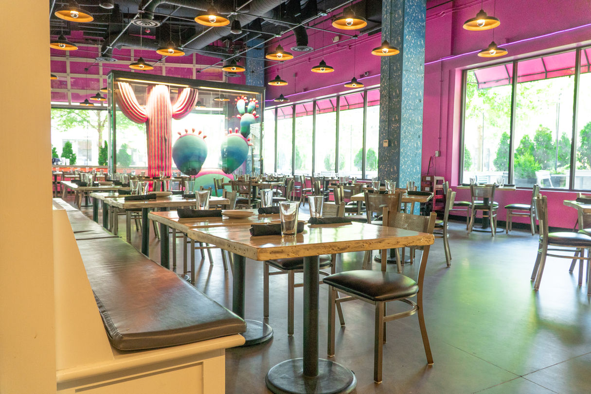 Urbano Tex-Mex Restaurant in Fairfax, VA (3)