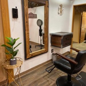 Shades of Paradise Tanning Resort & Hair Studio in Manitowoc, WI (5)
