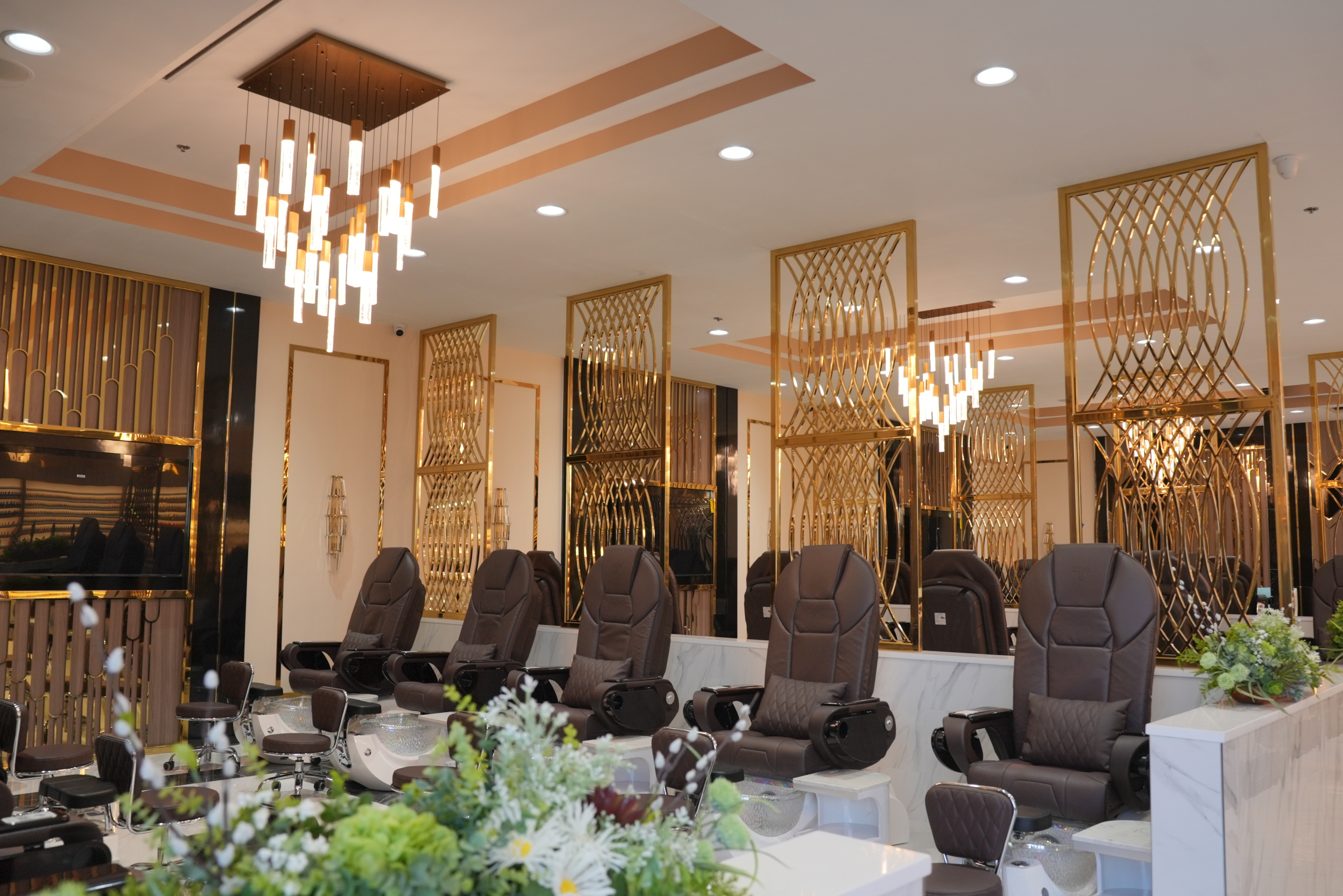 Fantasia Nail Bar 1604 in San Antonio, TX