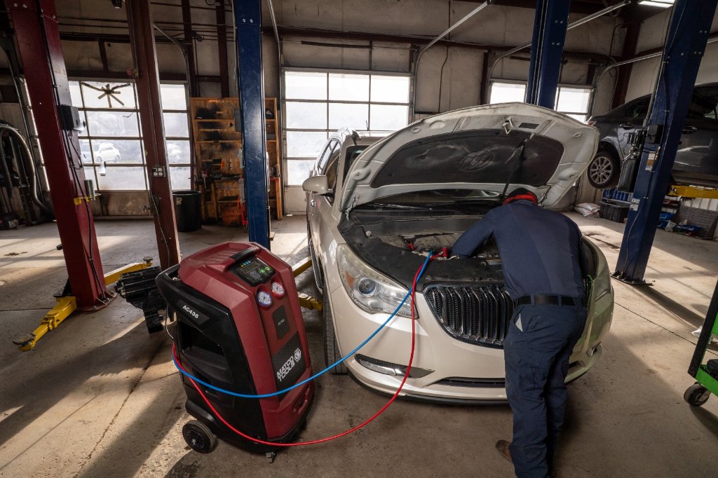 Indy Auto Repair Shop LLC in Seymour, IN (4)