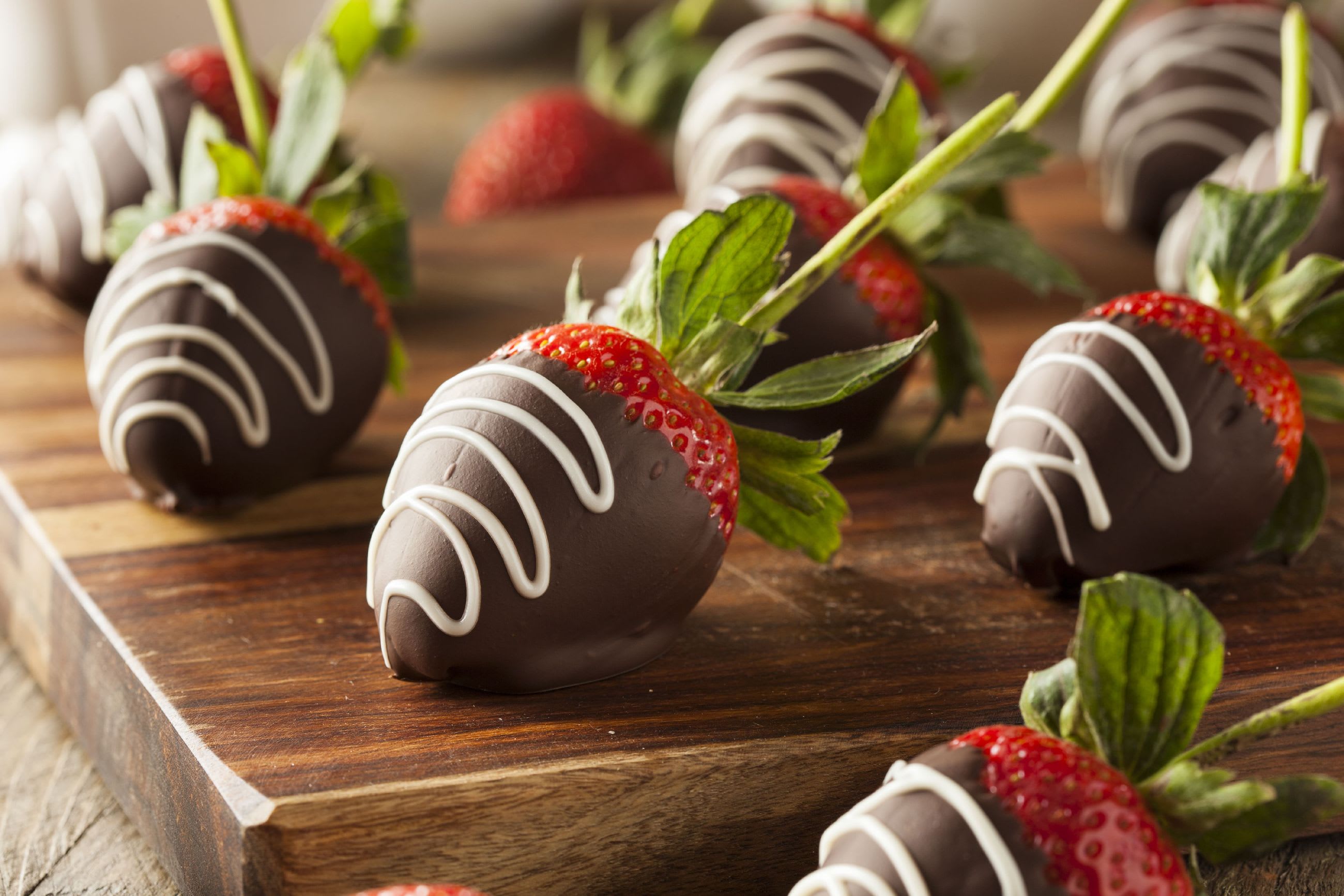 Essential Dipped Delights in Akron, OH