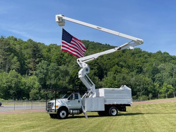 Maranuk Trucks & Heavy Equipment in White Haven, PA (2)