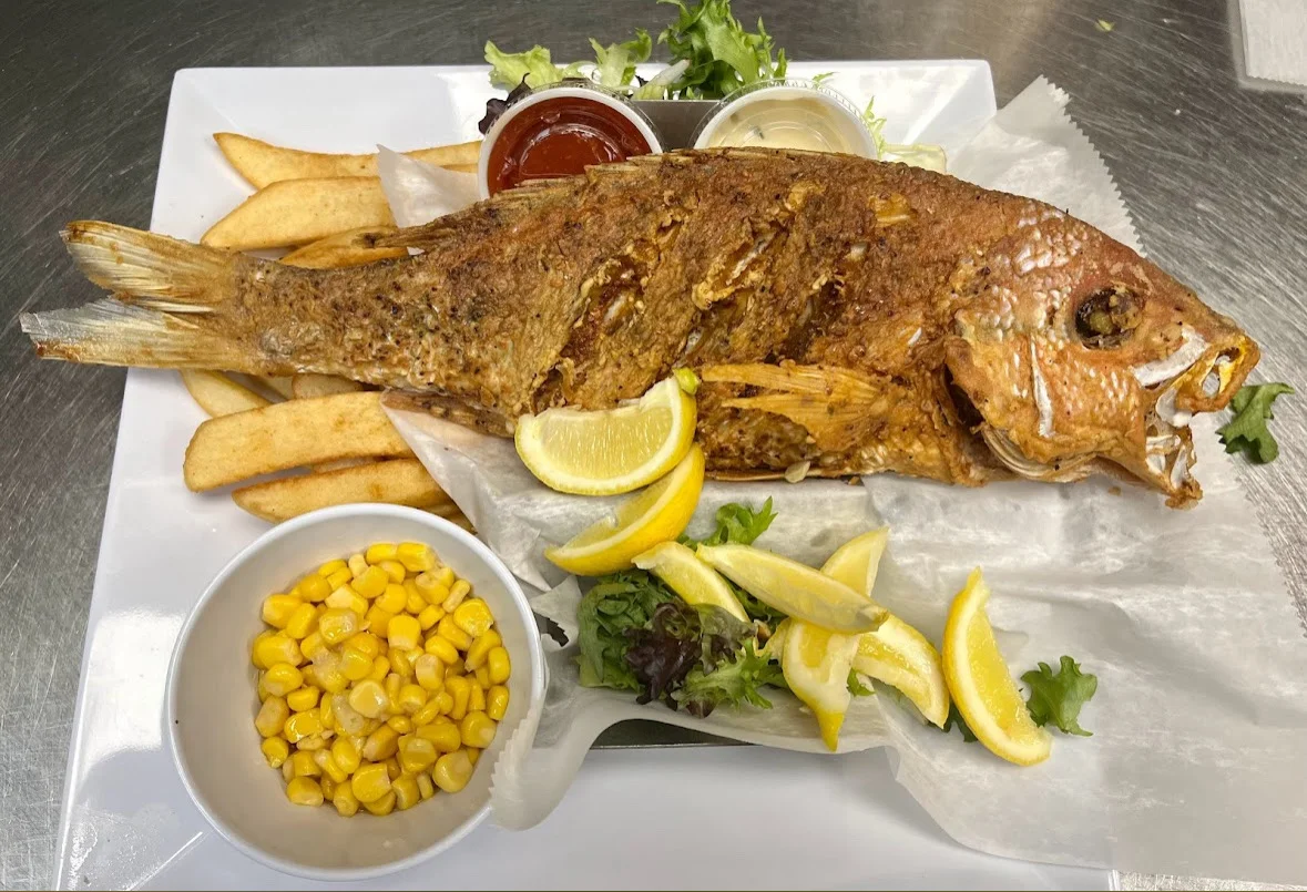 Rodbenders Raw Bar & Grill in Cutler Bay, FL (2)