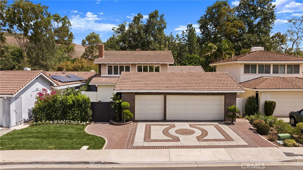 Ayumi Real Estate in Newport Beach, CA