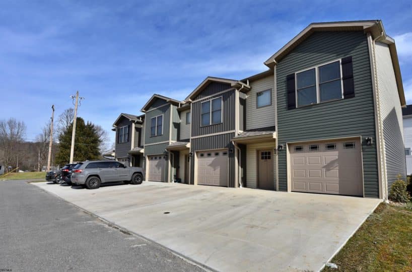 Homefinders Plus Real Estate in Bridgeport, WV (3)