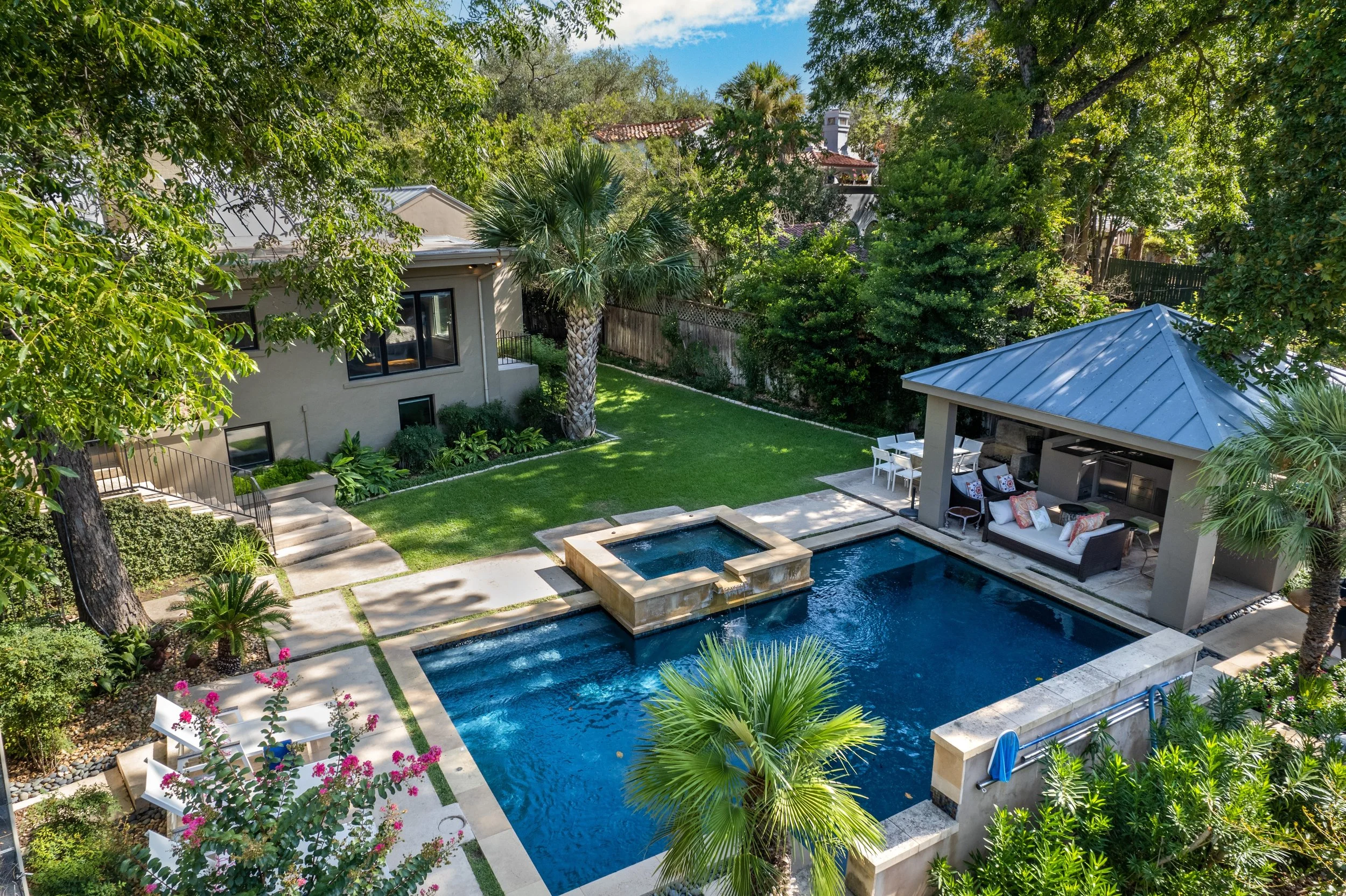 Modernest Realty - Premier REALTORs® in Dallas, TX (2)