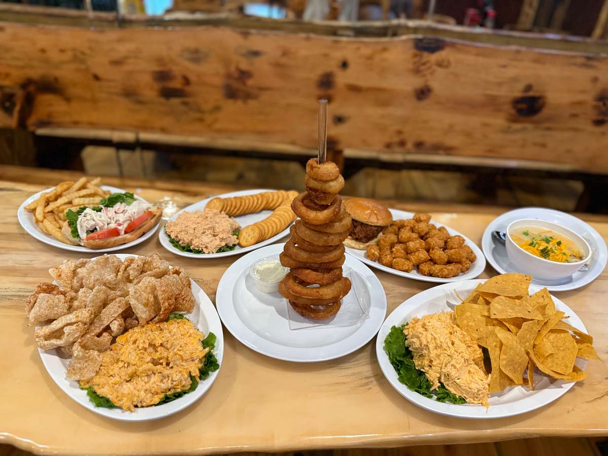 Blairsville Restaurant- Grits & Greens in Blairsville, GA (2)