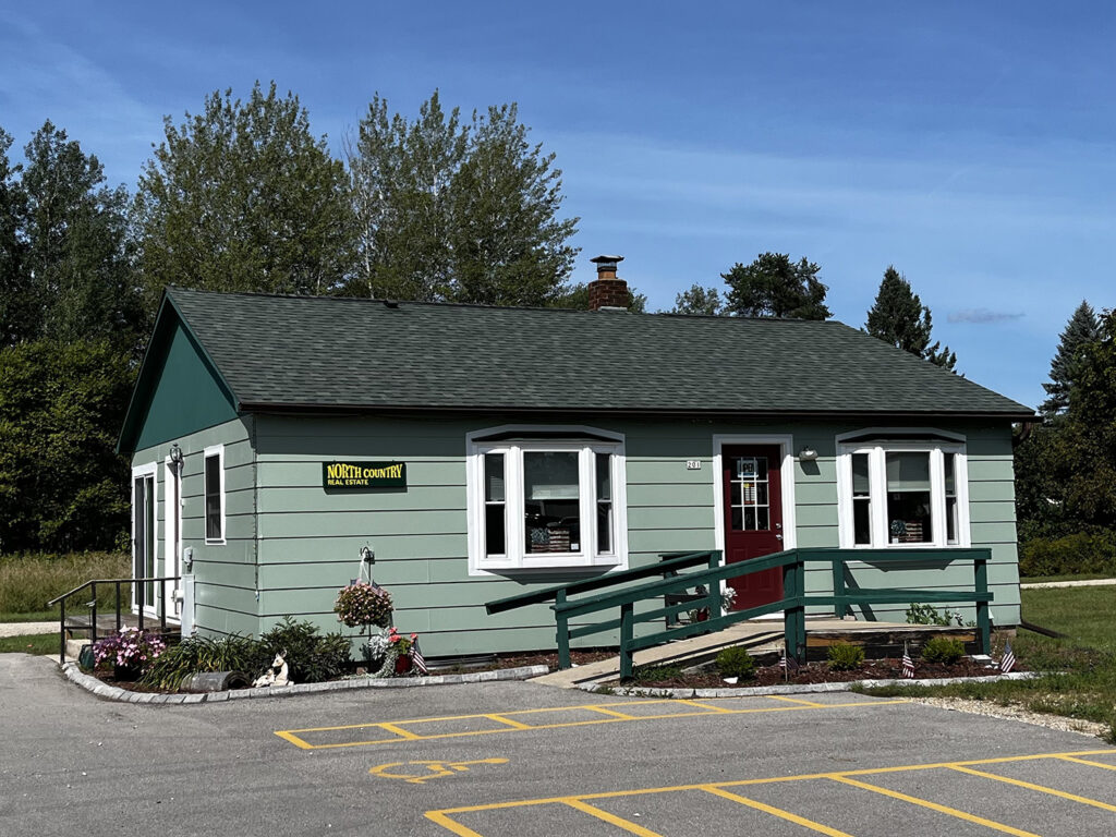 North Country Real Estate in Crivitz, WI (4)
