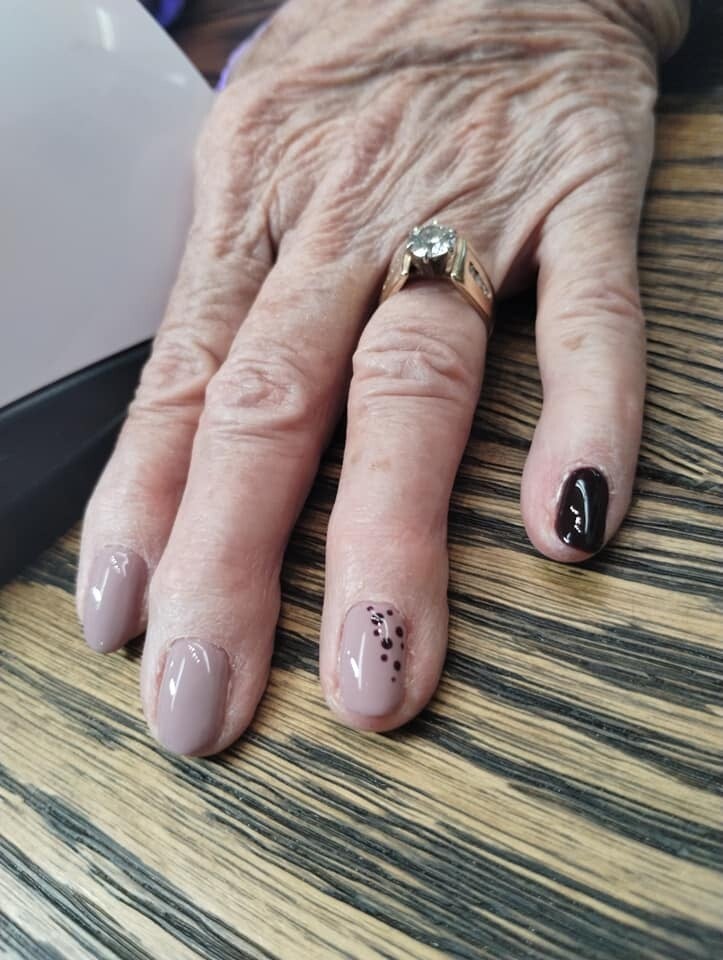Pedi Lounge Nail Salon in Anderson, IN (4)