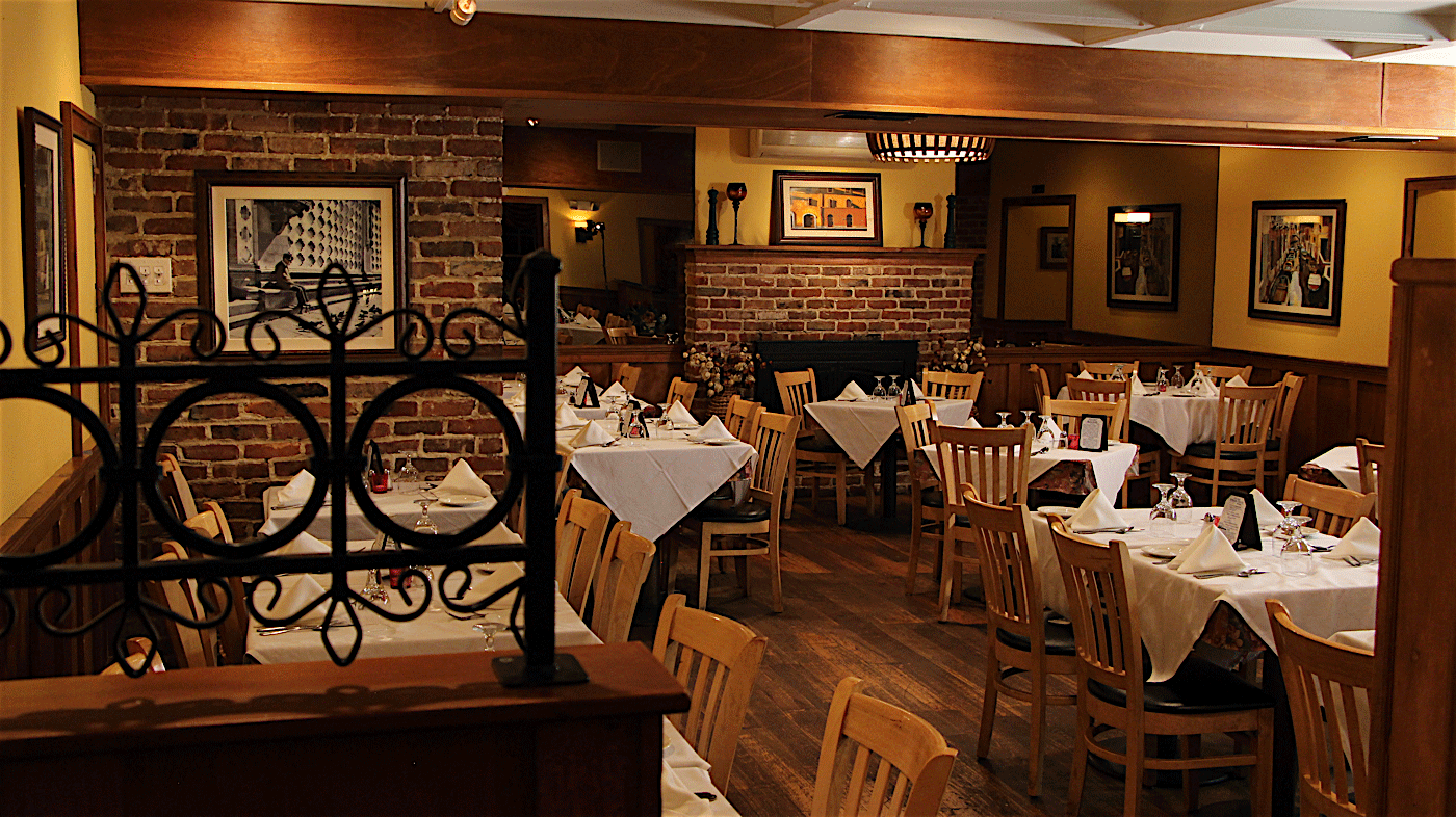 Piccolo's in Mineola, NY (3)