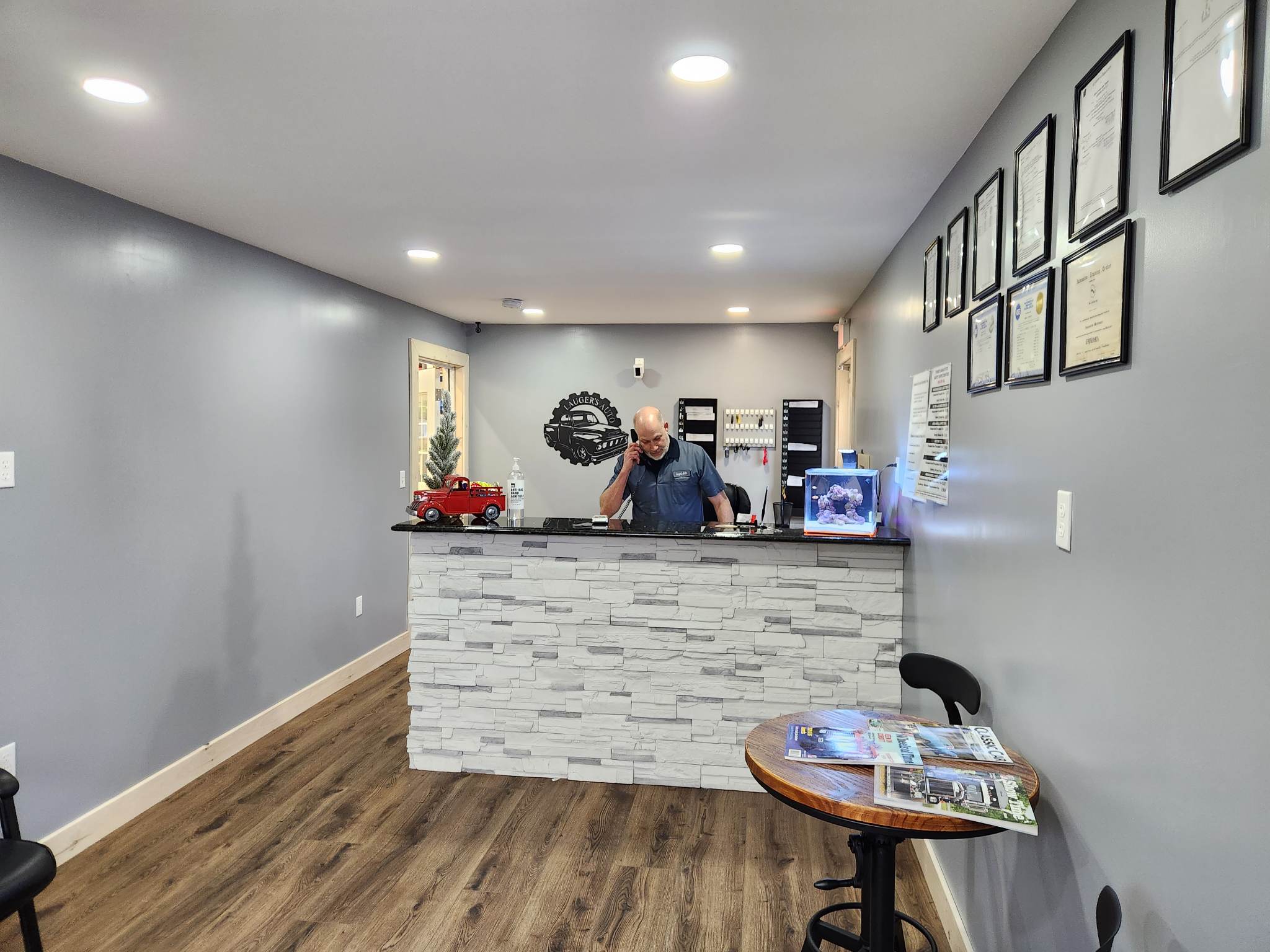 LAUGER'S AUTO LLC in Hummelstown, PA (2)