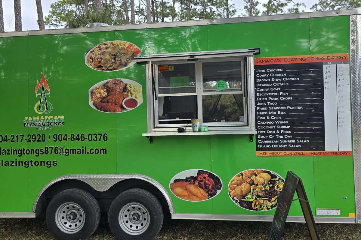 Jamaica's Blazing Tongs Food Truck in St. Augustine, FL (2)