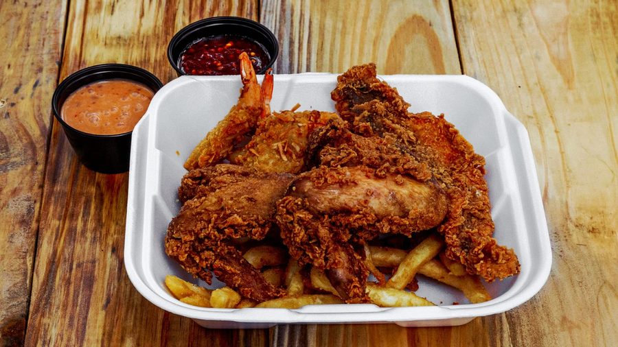 Jamaica's Blazing Tongs Food Truck in St. Augustine, FL (6)