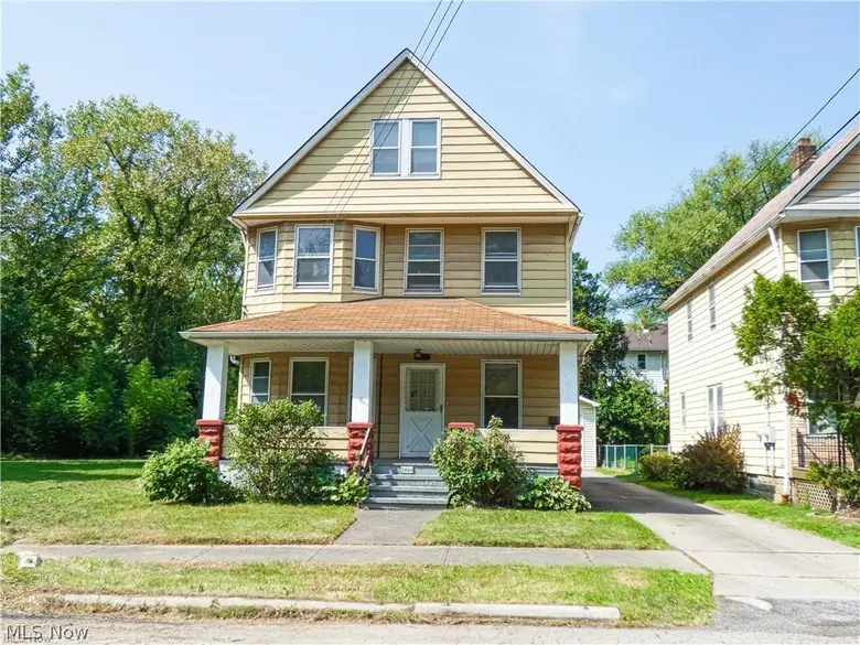 Crofts Hill Property Group in Beachwood, OH (2)
