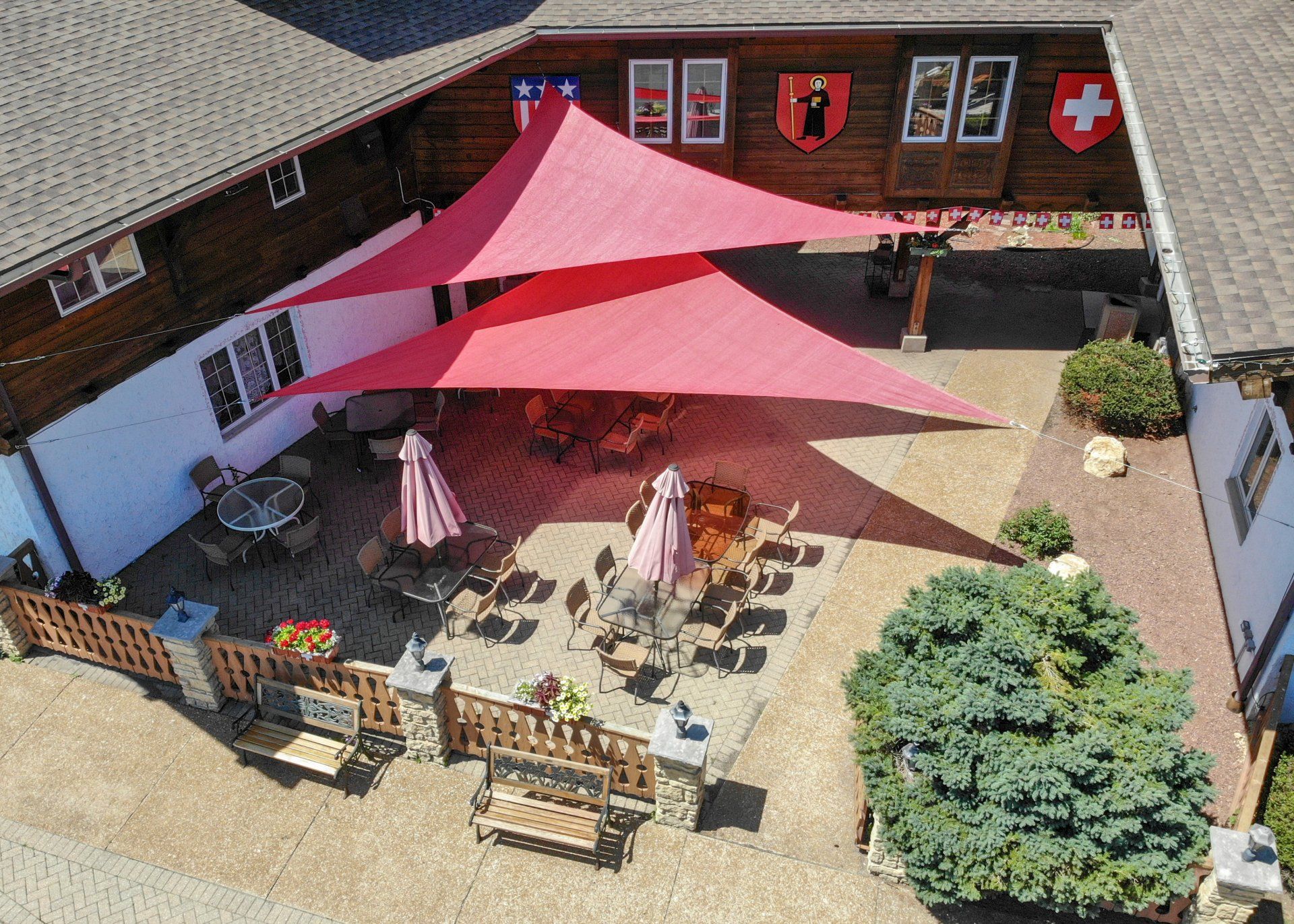 Chalet Landhaus Inn in New Glarus, WI (5)