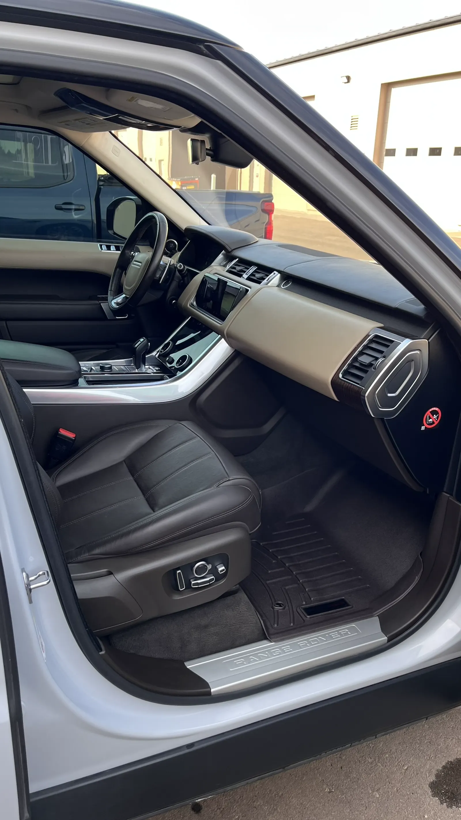 AJR Paintless Dent Repair & Car Detailing in River Falls, WI (3)