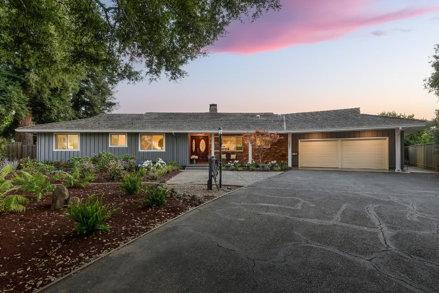 Lynn North, Los Altos Realtor in Los Altos, CA (2)