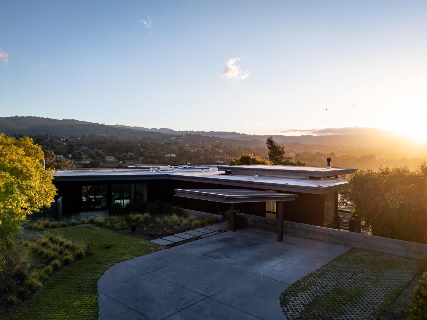 Lynn North, Los Altos Realtor in Los Altos, CA (4)