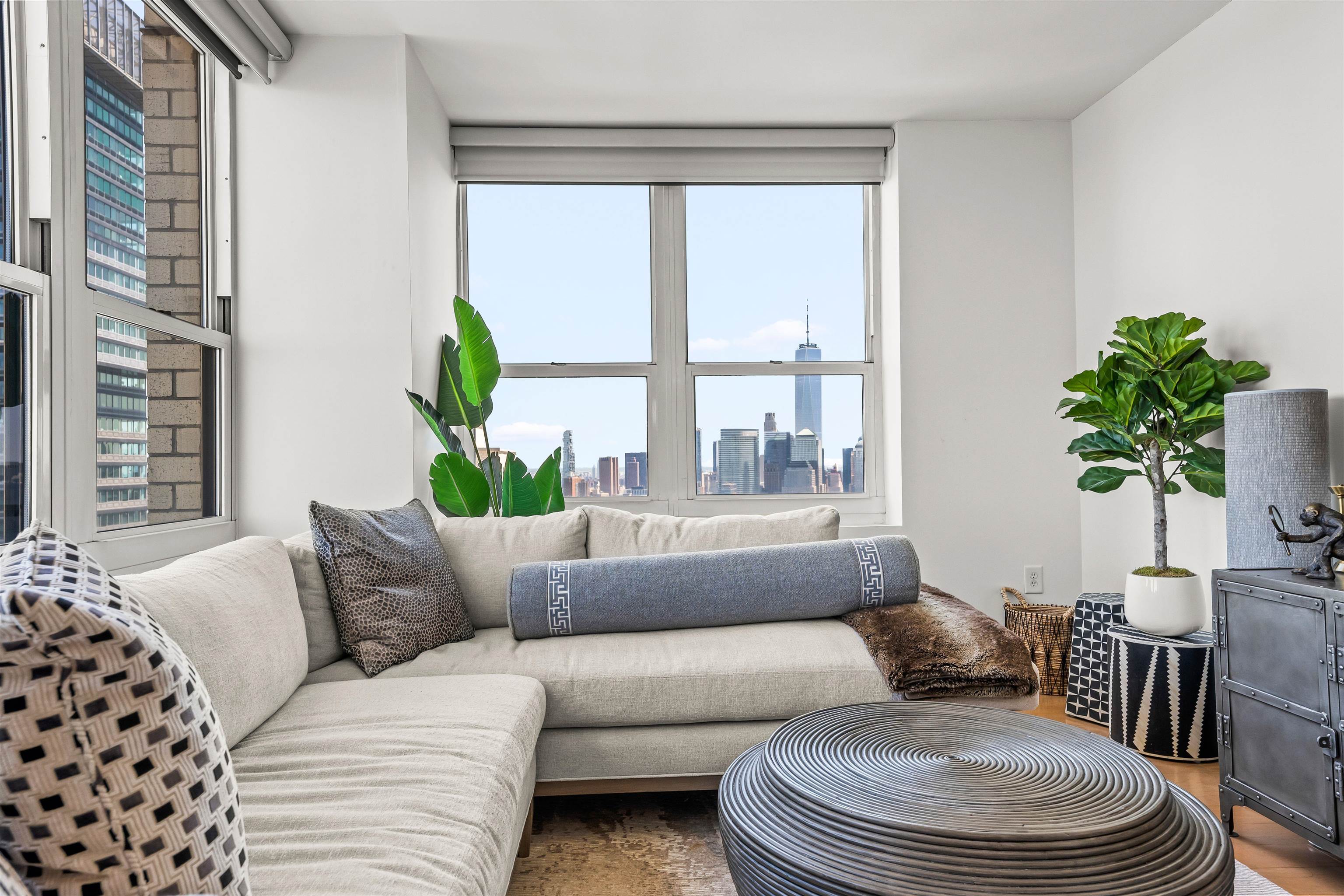 Shuang "Rebecca" Fu ---- Prominent Properties Sotheby's International Realty in Jersey City, NJ (2)