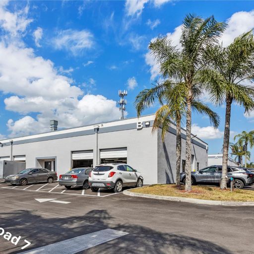 Elvis ( Real Estate Commercial Investment Strategist) A Amor, PA MSIRE Coldwell Banker Commercial Realty in Hollywood, FL (4)
